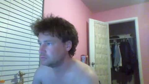 cooldude122222 online show from November 11, 2025, 1:38 am