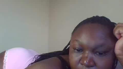 coolgirl001 online show from October 17, 2025, 1:03 pm