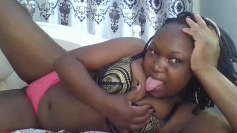 coolgirl001 online show from October 23, 2025, 6:50 pm