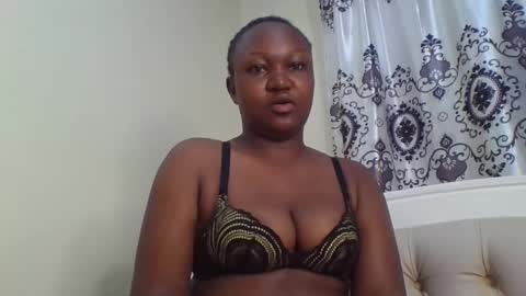 coolgirl001 online show from November 1, 2025, 7:27 pm