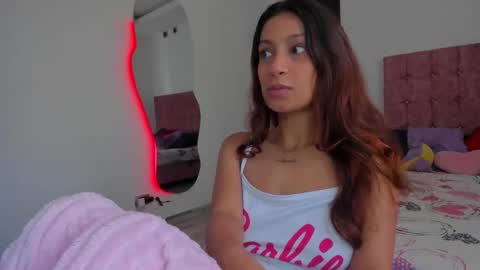  CORA  online show from April 22, 2026, 12:18 pm