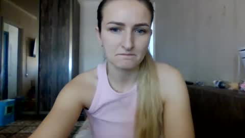 Snapshot of cora_fora chatting on February 9, 2026, 9:46 am cora_fora online show from February 9, 2026, 9:46 am