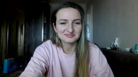 Snapshot of cora_fora chatting on February 12, 2026, 10:43 am cora_fora online show from February 12, 2026, 10:43 am