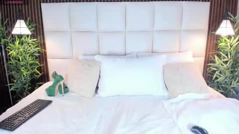 Snapshot of coraimasahin chatting on September 14, 2025, 1:05 am Coral online show from September 14, 2025, 1:05 am