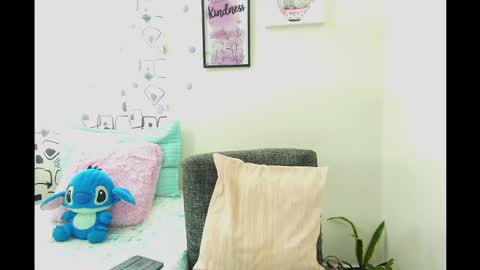 Coral online show from January 29, 2025, 7:32 pm