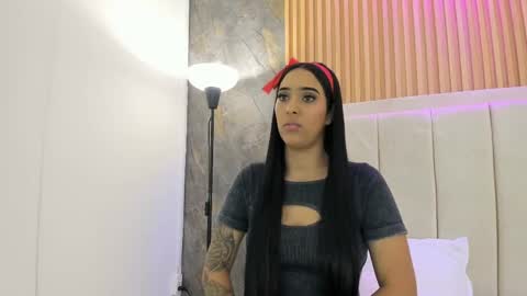 Coral Evans online show from March 31, 2026, 8:20 pm