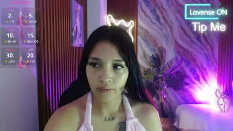 corall_tay1 online show from May 7, 2026, 11:48 am