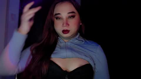 corefinder_xx online show from September 29, 2025, 7:35 am