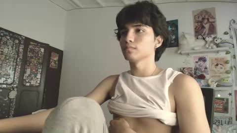 Snapshot of corey_moon chatting on July 2, 2026, 2:45 pm Corey Glenn online show from July 2, 2026, 2:45 pm