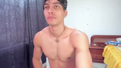 Snapshot of corey_vale chatting on July 20, 2026, 3:25 pm corey_vale online show from July 20, 2026, 3:25 pm