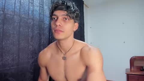 Snapshot of corey_vale chatting on July 21, 2026, 12:40 pm corey_vale online show from July 21, 2026, 12:40 pm