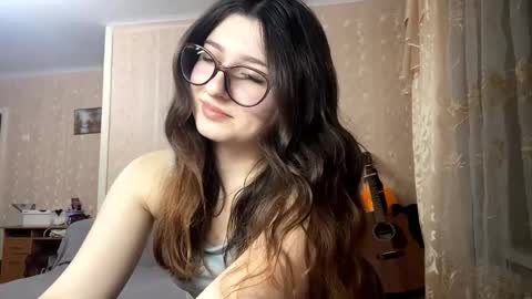 Elisheva online show from November 6, 2025, 3:24 pm