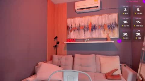 Cori online show from December 5, 2025, 10:02 am