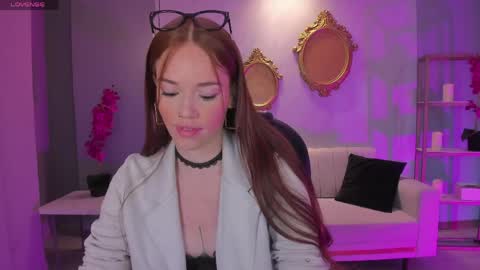 Corinne Russo online show from April 22, 2026, 12:50 pm