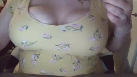 corrupted_cherry online show from May 15, 2026, 4:19 am