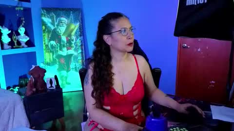 Natali online show from November 18, 2025, 5:34 am