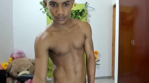 Ethan  online show from January 7, 2025, 2:42 am