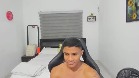 Snapshot of corzoethan chatting on January 16, 2026, 11:09 pm Ethan online show from January 16, 2026, 11:09 pm