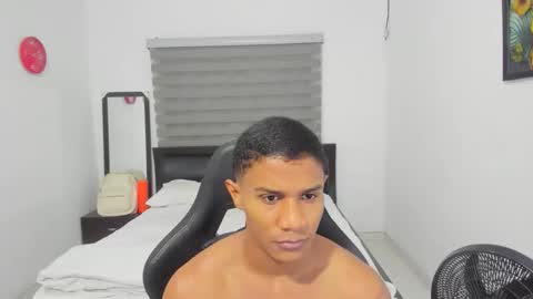 Snapshot of corzoethan chatting on February 8, 2026, 11:08 pm Ethan online show from February 8, 2026, 11:08 pm