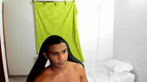 Snapshot of corzoethan chatting on June 25, 2026, 1:16 am Ethan online show from June 25, 2026, 1:16 am