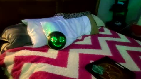 cosdaddy online show from September 14, 2025, 7:40 am