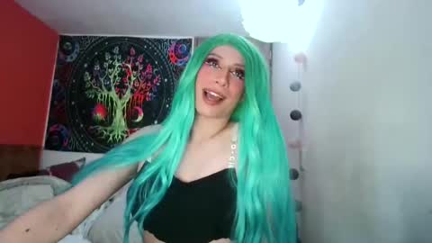 cosmic_crystal online show from February 19, 2025, 8:52 pm