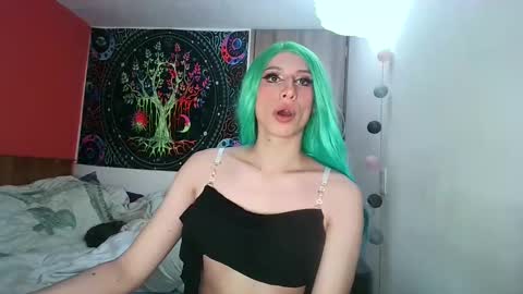 cosmic_crystal online show from February 23, 2025, 10:42 pm