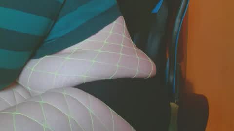 cosmicjones88 online show from February 17, 2025, 8:09 am