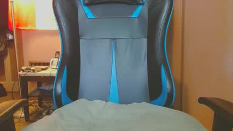 cosmicjones88 online show from March 9, 2025, 4:11 pm