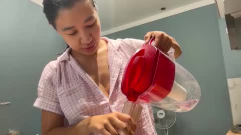 Lina online show from September 15, 2025, 12:38 pm