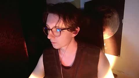 Snapshot of cosmonudes chatting on May 10, 2026, 6:35 pm Barry online show from May 10, 2026, 6:35 pm