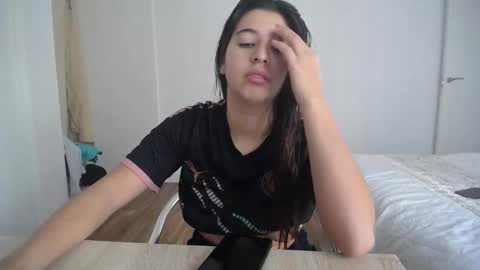 costantine helena24 online show from December 16, 2024, 12:38 pm