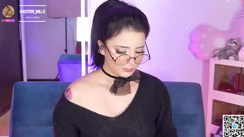 Snapshot of cotton_dollie chatting on August 6, 2026, 1:29 am Dollie online show from August 6, 2026, 1:29 am