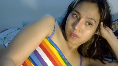 Liz Gwyneth Charlota online show from January 8, 2025, 4:11 pm