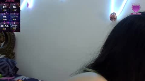 Liz Gwyneth Charlota online show from January 27, 2025, 9:22 pm