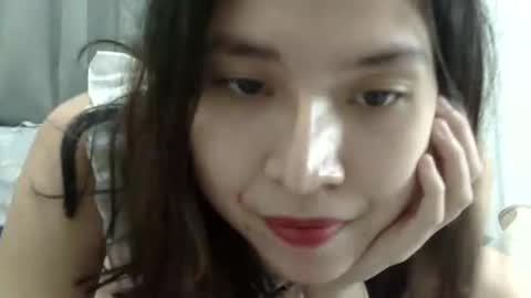 Liz Gwyneth Charlota online show from April 13, 2026, 2:22 pm