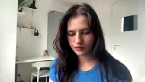 Anna online show from July 8, 2026, 2:54 pm