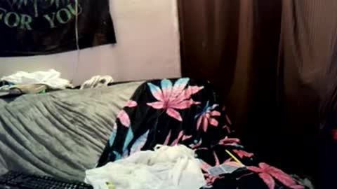 Alaskawildcouple online show from February 5, 2025, 1:00 pm