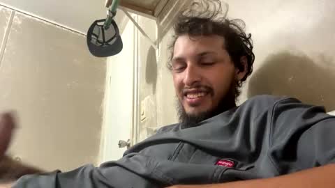 countryguy1235 online show from April 22, 2026, 1:52 am