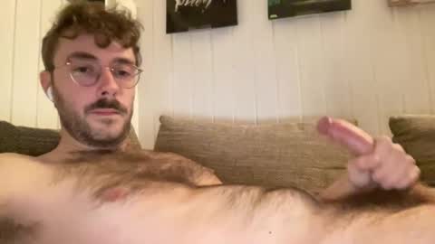couple_24_28 online show from December 5, 2025, 4:14 pm