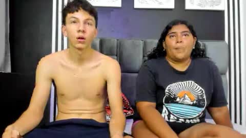 couple_burning_passion online show from September 26, 2025, 7:40 pm