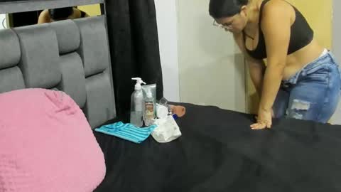 Andrea and Scott online show from March 3, 2025, 7:43 am