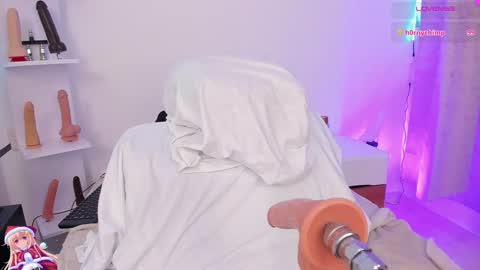 Maria  online show from December 6, 2024, 10:30 pm