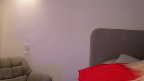 Snapshot of couple_of_your_dreams_ chatting on June 24, 2026, 11:20 am Kay online show from June 24, 2026, 11:20 am