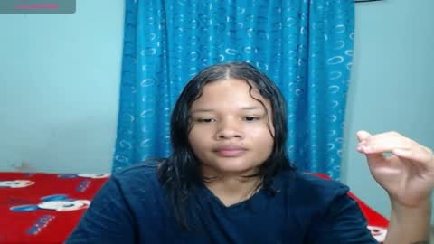 SOPHIE Y CAMILO online show from April 16, 2026, 2:23 am