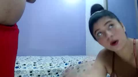 helena and andres online show from December 5, 2025, 1:03 am