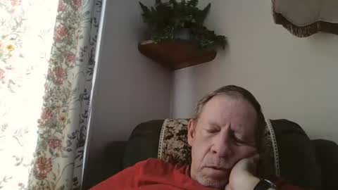 courieral1 online show from September 21, 2025, 3:13 pm