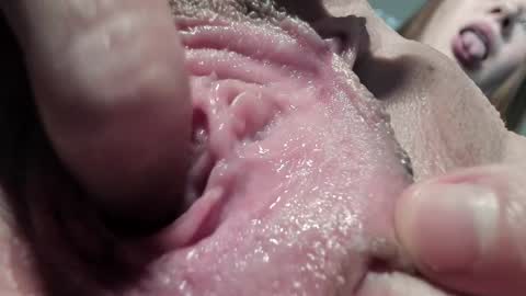 Im Courtney Nice to meet youFollow meInstagram courtneyluv778 online show from January 8, 2025, 1:41 pm