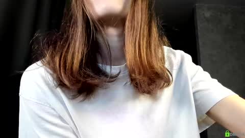 Im Courtney Nice to meet youFollow meInstagram courtneyluv778 online show from October 29, 2025, 1:13 pm