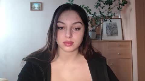 Courtney online show from January 25, 2025, 7:49 am